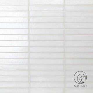 Vibrato Straight Set in Satin